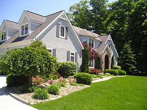 Landscapers and Lawncare Services in Ridgeway, SC